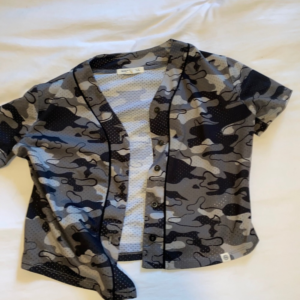 Button up shirt